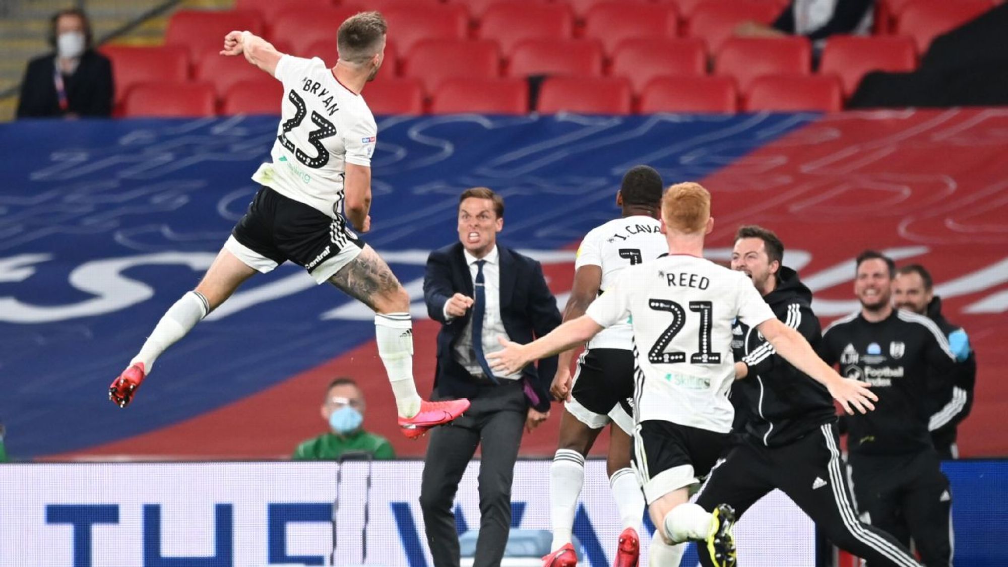 显得尤为重 显得尤为重